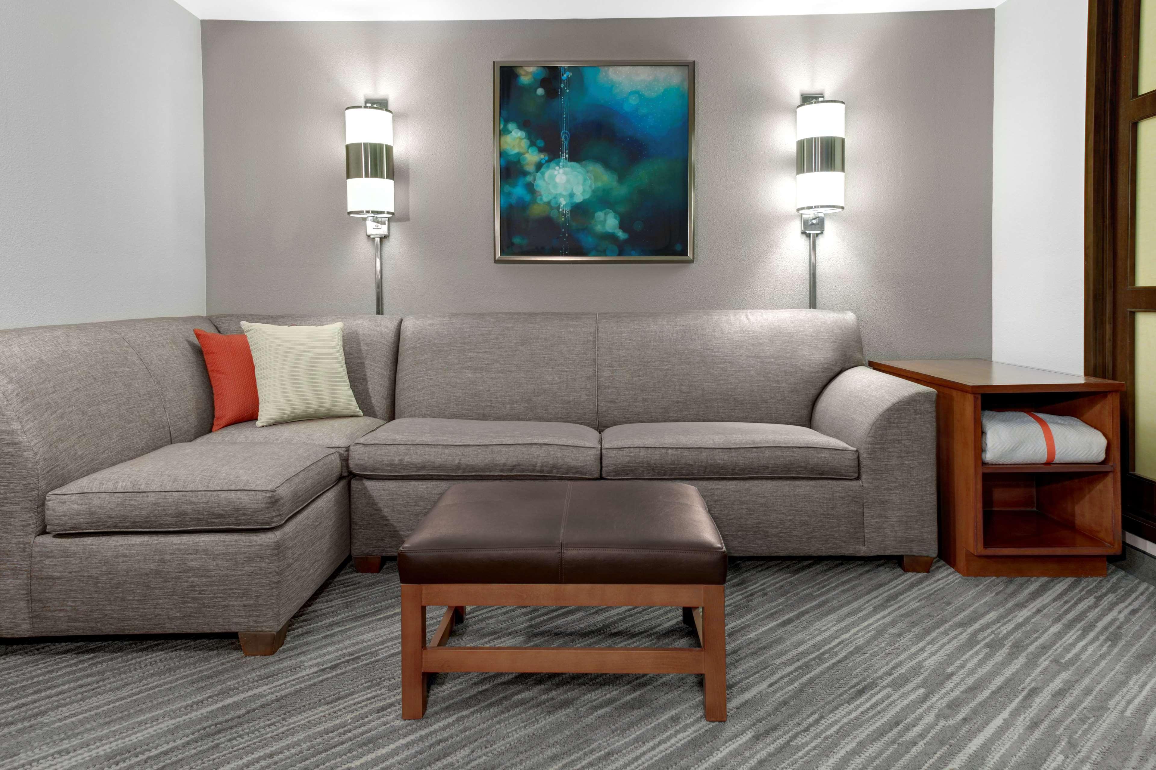 Hyatt Place Detroit/Livonia Ngoại thất bức ảnh