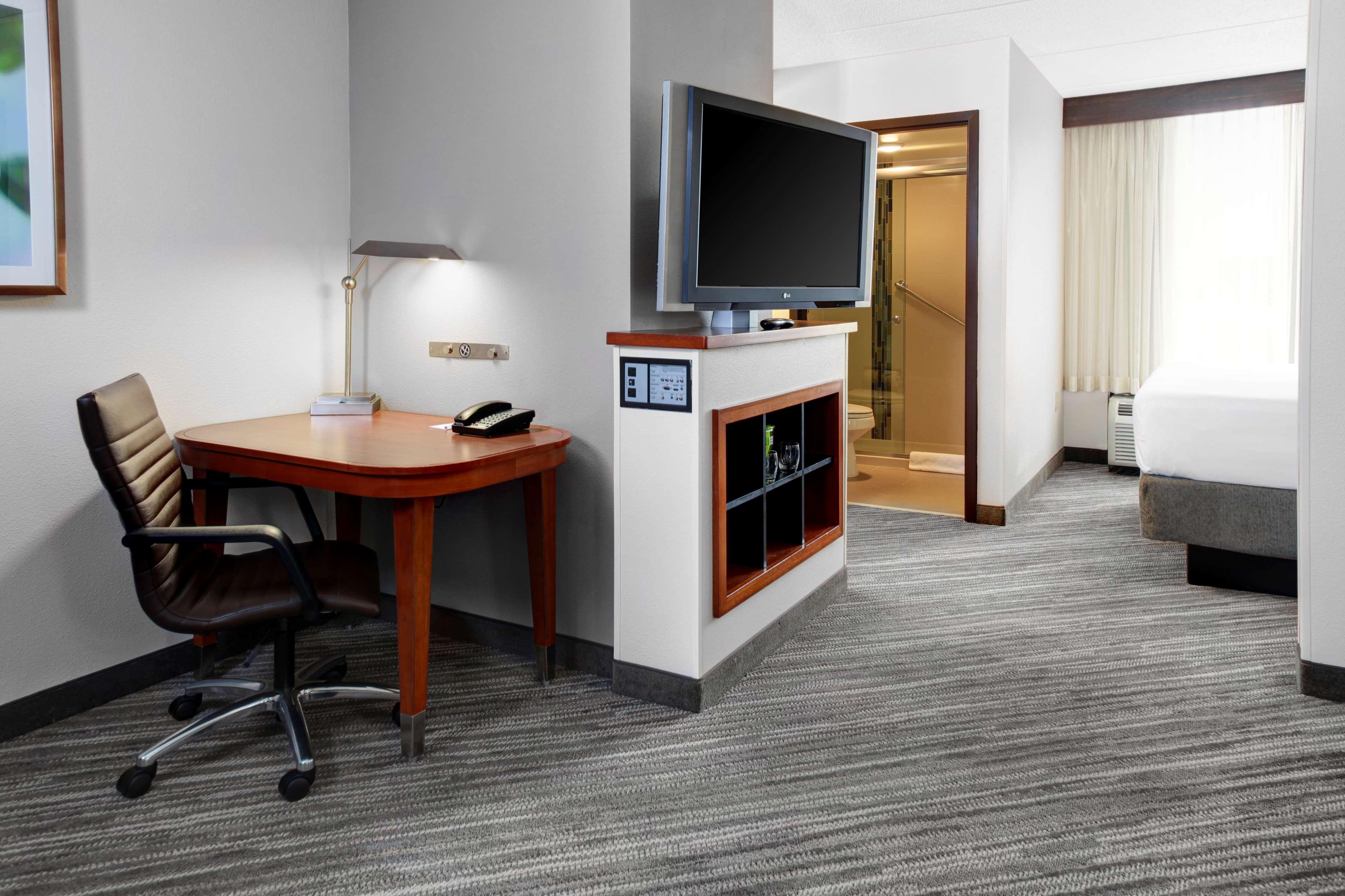 Hyatt Place Detroit/Livonia Ngoại thất bức ảnh