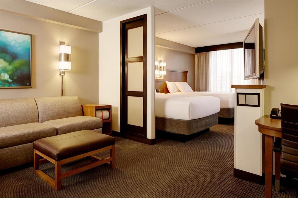 Hyatt Place Detroit/Livonia Ngoại thất bức ảnh